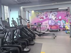 -超鹿运动(五四路恒力城店)