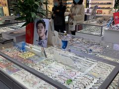 -华彬眼镜专业渐进配镜(潘家园店)