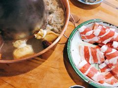 东镇肥牛-东镇老火锅(长春路首店)