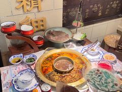 -哥老官重庆美蛙鱼头(日月光店)