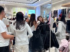 -lululemon(万象城店)