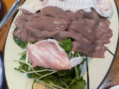 -华哥新鲜猪精品美食