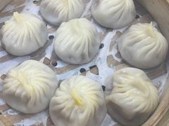 蟹黄汤包-食惠里小笼包面馆(越秀店)