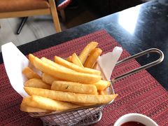 -WOLFGANG PUCK KITCHEN & BAR(迪士尼小镇店)