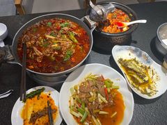 -万重锦·人文川菜馆(骡马市店)