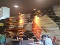 -麦当劳(杭州西湖银泰百货店)