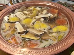 -民食香·腊排骨野生菌美食(木府店)