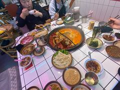 -巴卤社老火锅(财富店)