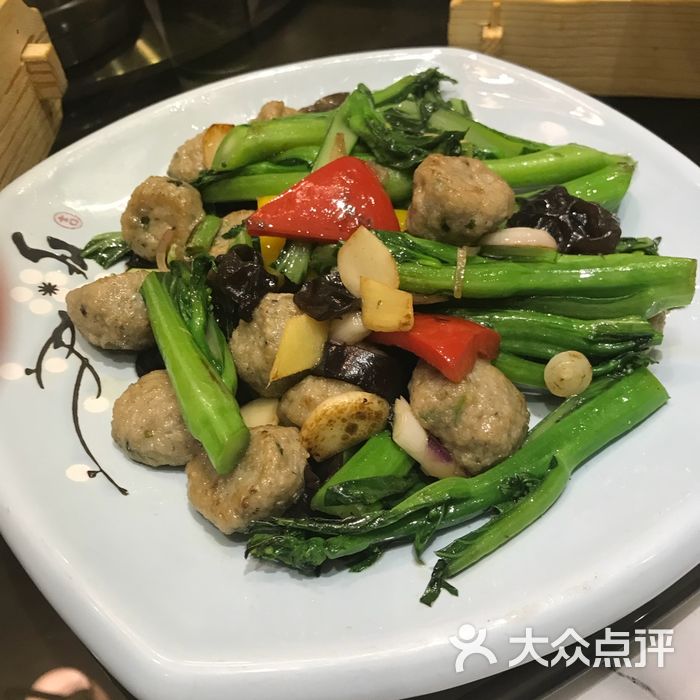 德尚煌順德菜菜心遠炒鯪魚球圖片-北京順德菜-大眾點評網