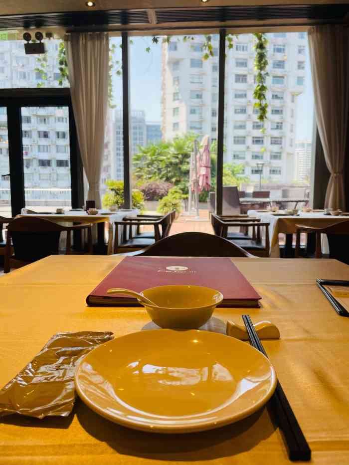 文兴酒家-"一家三口吃,点了3菜:烧鹅的确美味,皮脆."-大众点评移动版