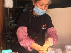-玛马艾脆皮水磨年糕(湖北路87-89小区店)