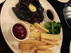 -WOLFGANG PUCK KITCHEN & BAR(迪士尼小镇店)