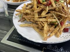 -粤港粥城(台湾街店)