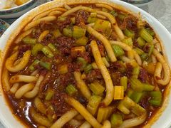 -汗腾格里·风味餐厅(新疆驻京办店)