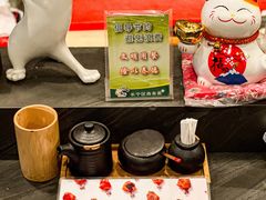 -吉屋·炭烧酒场·秋冬功夫奶汁河豚鱼锅