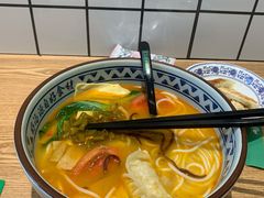 -蒙自源米线大王(东莞虎门印象店)