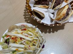 -闫家驴肉老店(华电一校店)