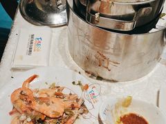 -领鲜活海鲜榴莲自助火锅(东门店)