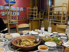 -阿婆情腊排骨火锅(金虹路店)