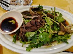 牛拍叶鳝片-粤·向群饭店(泮塘路店)