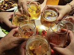 -沪小胖小龙虾(淮海中路旗舰店)