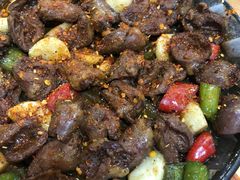 -老东镇啤酒屋海鲜加工·蒸汽海鲜·海鲜烧烤(台东店)