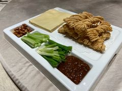 -热河食府(中山路店)
