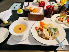 -罗宾斯牛排馆(重庆丽晶酒店)
