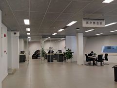 -深圳锦龙奥迪4S店(前海店)