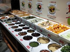 自助调料区-重庆袁老四火锅(兖州九州新天地店)