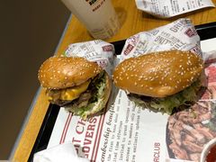 -The Habit Burger Grill 哈比特汉堡(爱琴海店)