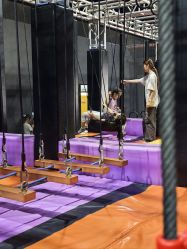 -飞吧潮玩运动蹦床游乐场
