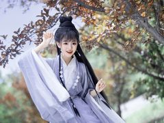 -九月鹰飞汉服摄影工作室