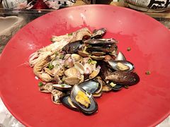 -四海一家自助餐(益田假日广场店)