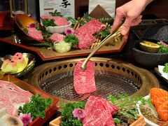 -铭牛烧肉·和牛海鲜自助(高新月牙湖店)