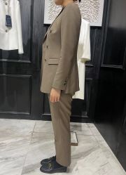 -红领RED COLLAR西装定制体验中心