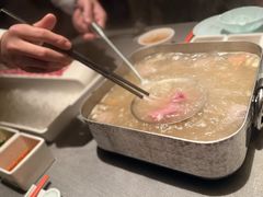 -左庭右院鲜牛肉火锅黑金店(陆家嘴中心店)
