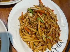 -杭嵊粗菜馆(文一西路店)