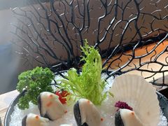 qq企鹅丸-湊湊火锅·茶憩(南京东路悦荟店)