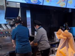 -麦当劳(宁波火车高铁站店)