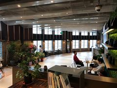 -光海书局(南京东路第一百货店)