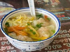 -长人馄饨铺(解放街店)