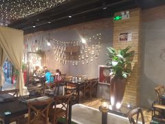 大堂-白玉·朝鲜族烤串(南山店)