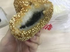 黑芝麻麻团-刘长兴(三牌楼店)