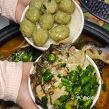 在深圳，吃到了春天限定的鲜青椒葱葱烤鱼...