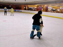 -冠军冰场CHAMPION RINK(环球银泰城店)
