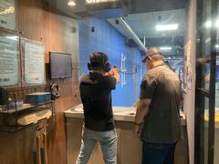 -枪馆1号实弹射击俱乐部