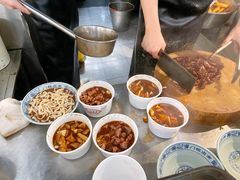 -门框胡同百年卤煮(新街口店)