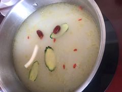 -野菌皇海景野生菌火锅(滨海大道店)