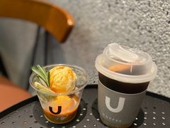 -HUG·拥抱咖啡(郑州宝龙广场店)